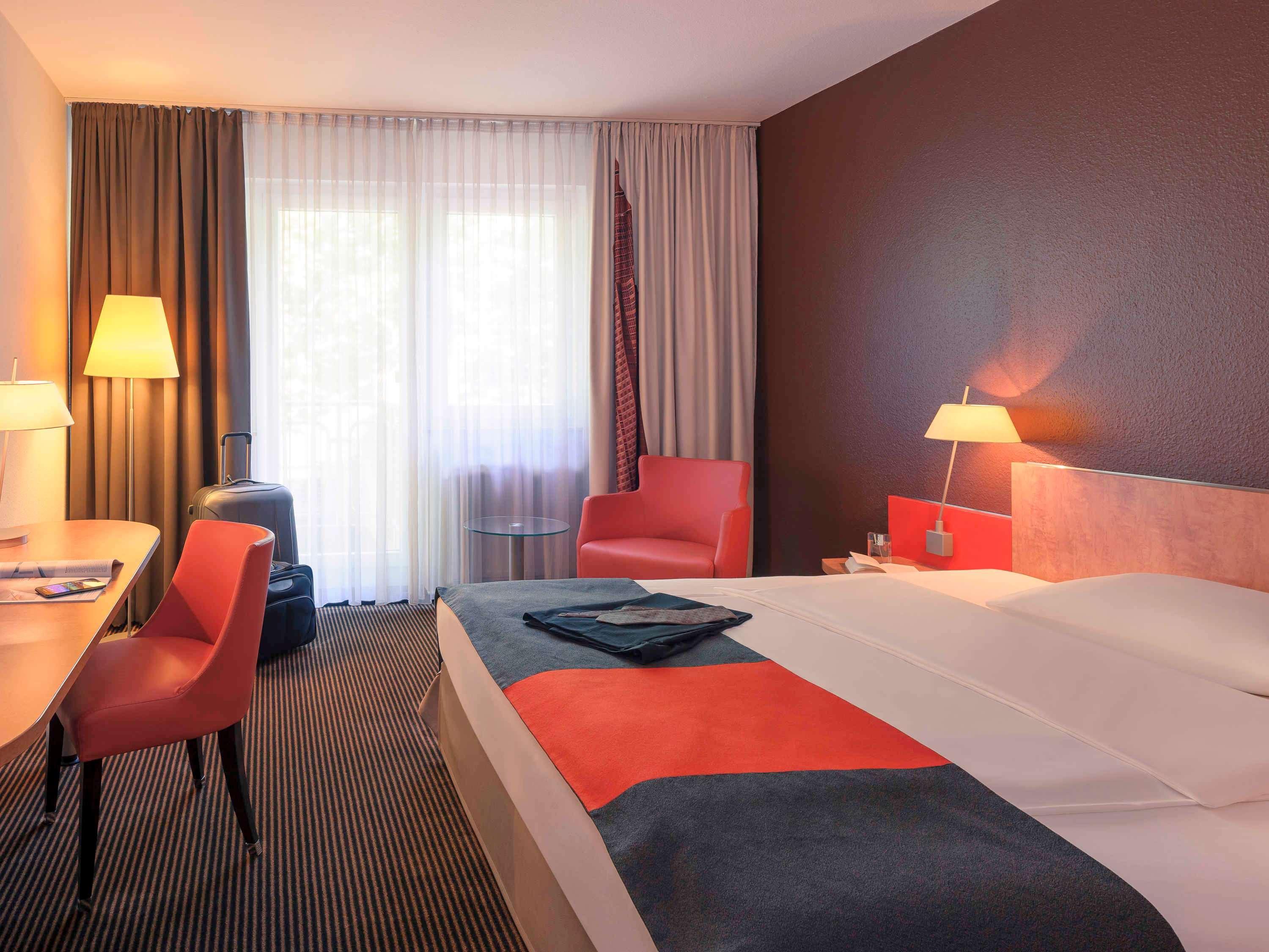 Mercure Residenz Frankfurt Messe Fráncfort del Meno Exterior foto